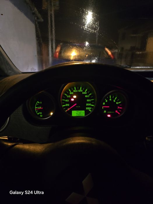 Vând mitshubishi colt cz3