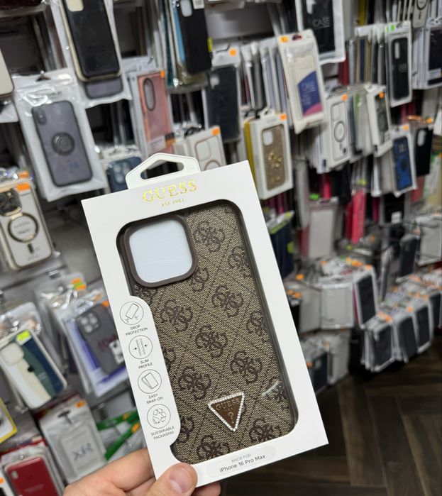 Iphone 16 pro max Оргинален калъф на GuesS