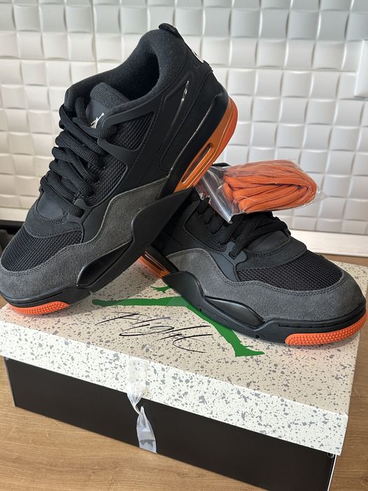 Nike Air Jordan Retro 4