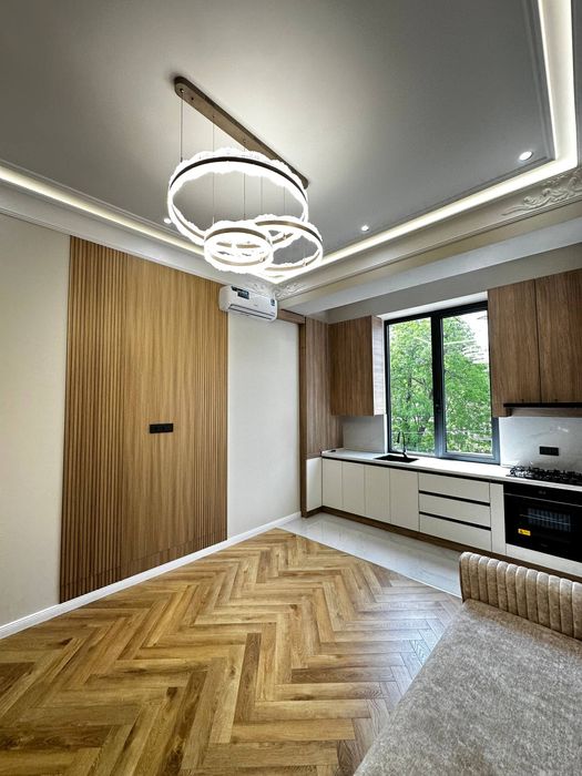 Ялангач Кв-2ком ( кафе бухора) Мирзо улугбекский академгородок