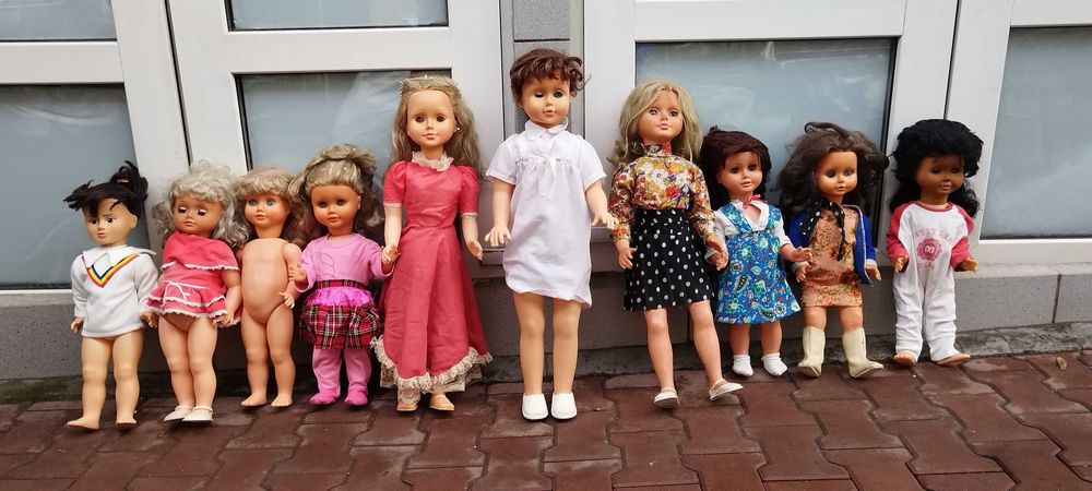 Vand papusi vechi romanesti