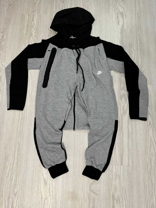 Trening TECH fleece NIKE din Bumbac l Compleu