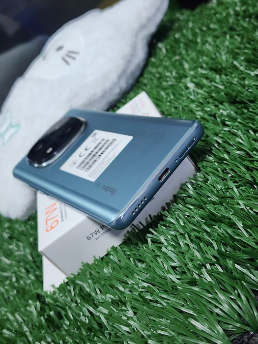 Redmi Note 14 Pro + 12/512 gb hali yangi apparat 99% da korobkasi bor