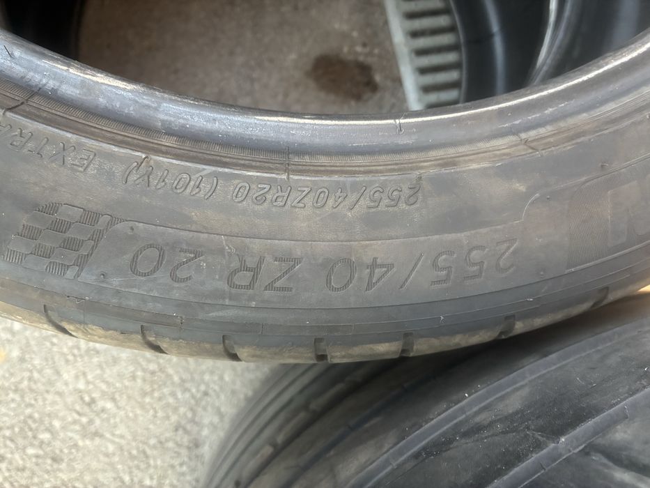 Гуми Michelin pilot sport4 S и Pirelli P zero задни