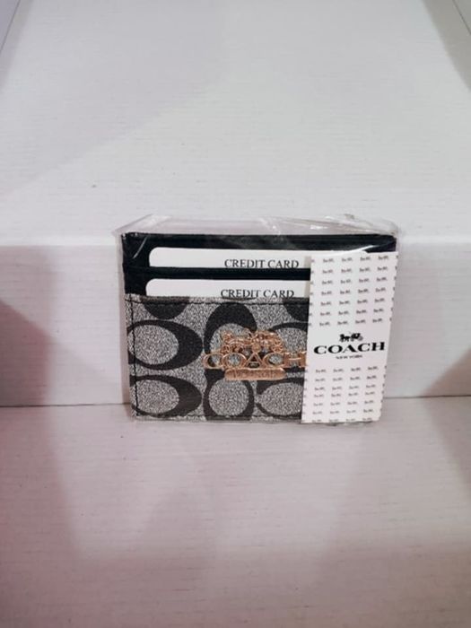 Аксесоар портмоне и картодържатели