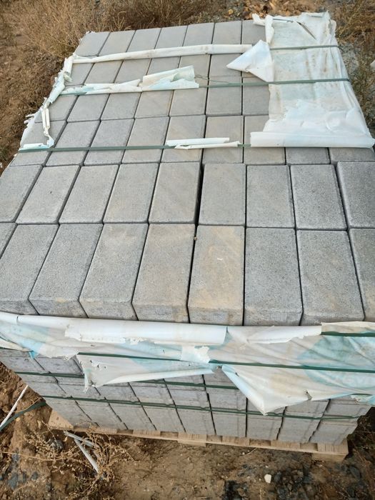 Продам брущятку .