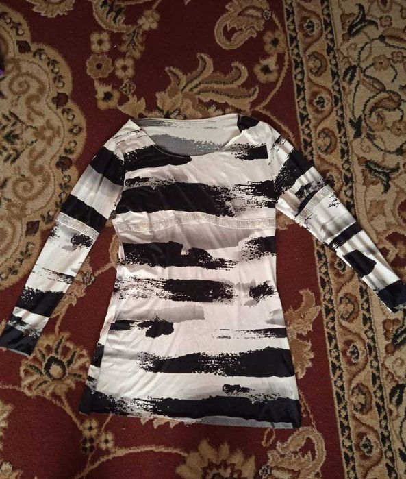 Продаю женскую одежду