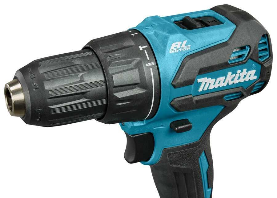 Акумулаторен ударен винтоверт Makita DHP490Z , 18V , LXT , 65 Nm , без батерии и зарядно