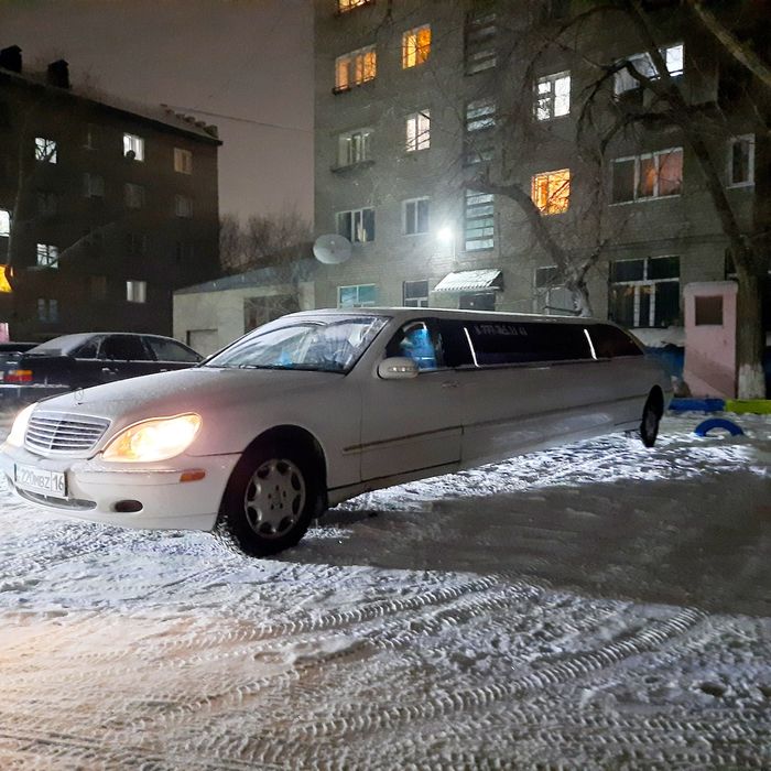 Прокат лимузина по городу Семей