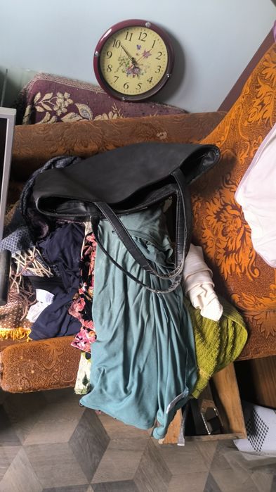 Продаётся диван с креслом и шкаф с антресолям*