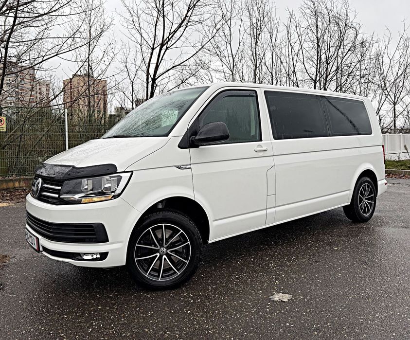 Volkswagen Caravelle Caravelle 4Motion 9 locuri