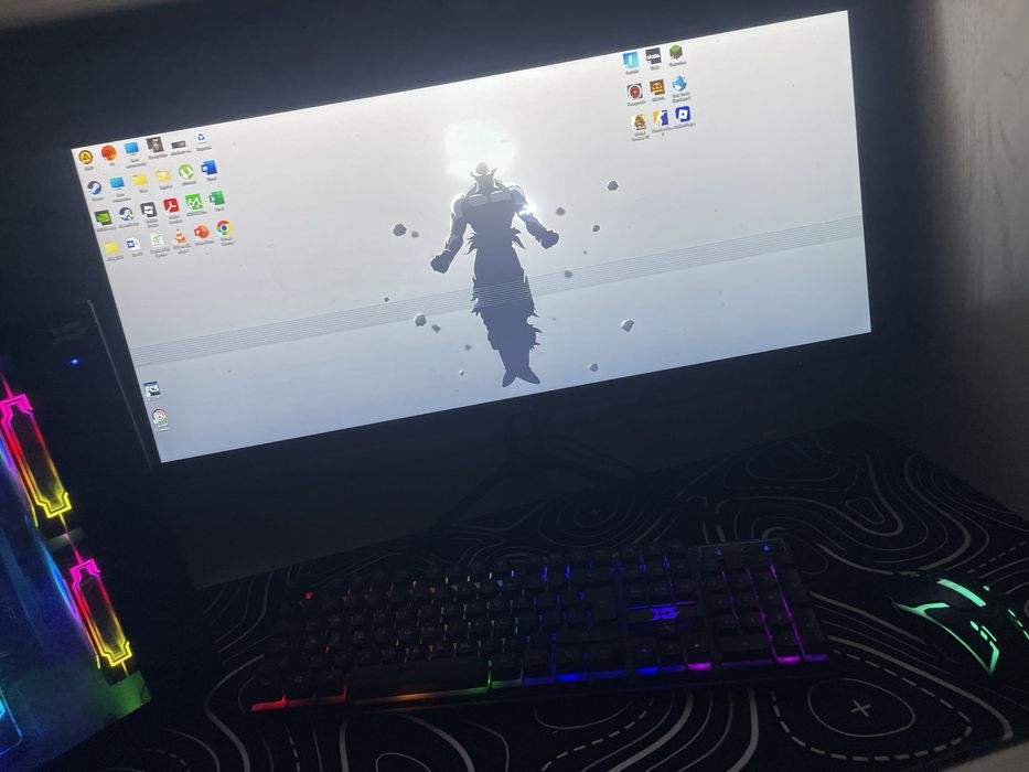 игровои комп срочно нужно