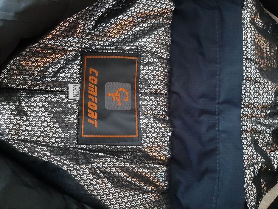 Продам детские вещи .