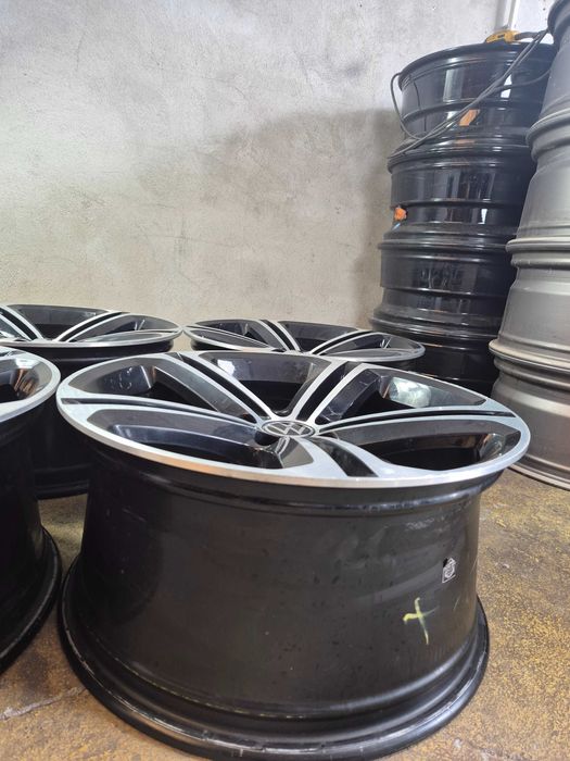 4 Jante Aliaj 5x112 19'' OE VW Passat CC Golf Tiguan Touran Scirocco