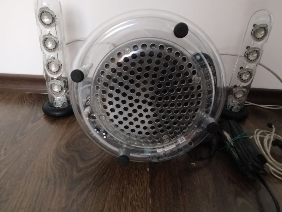 Sistem 2.1 Harman/Kardon