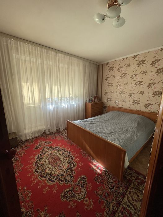 Продам 4-х комнатную квартиру