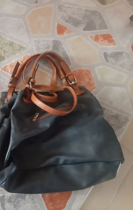 Голяма дамска чанта