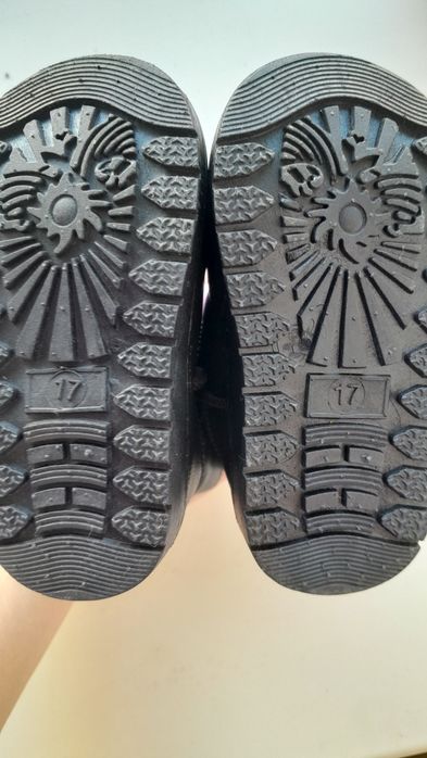 Продам зимние сапожки