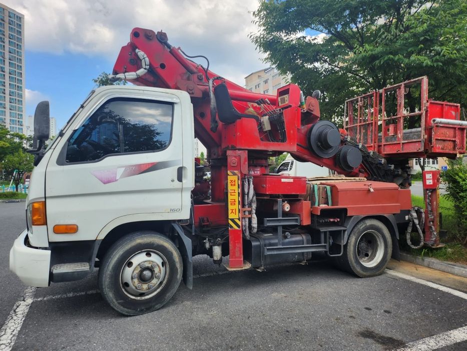 Услуги автовышки  от 17  до 45 метров  24/7   долгосрочный договор