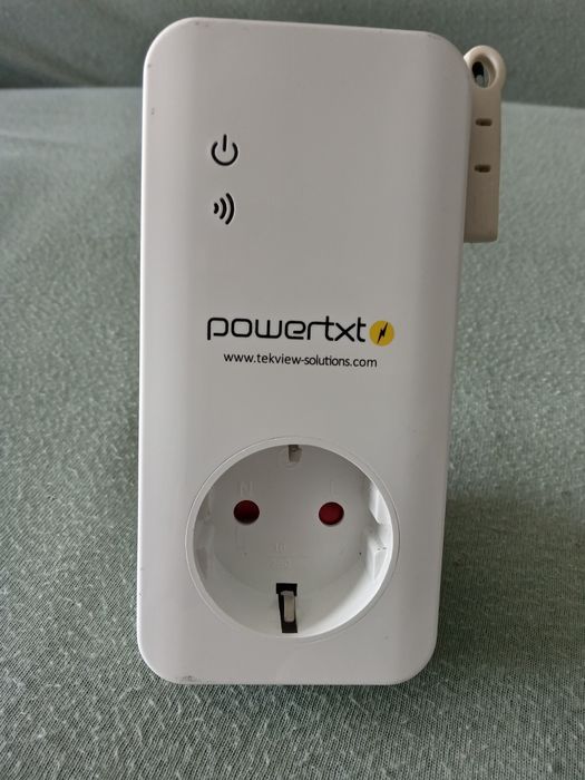 De vinzare priza controlata de la distanta powertxt modelGSMSOCEU