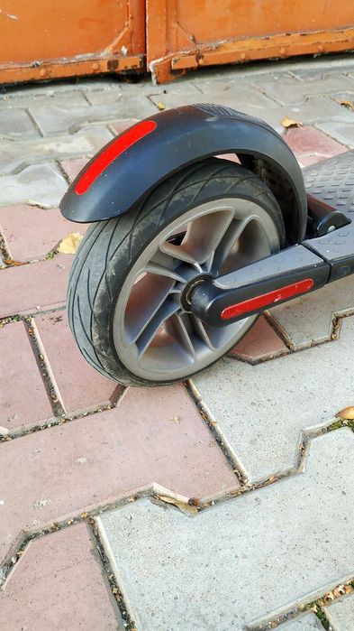 Электросамокат Ninebot by Segway KickScooter ES1
