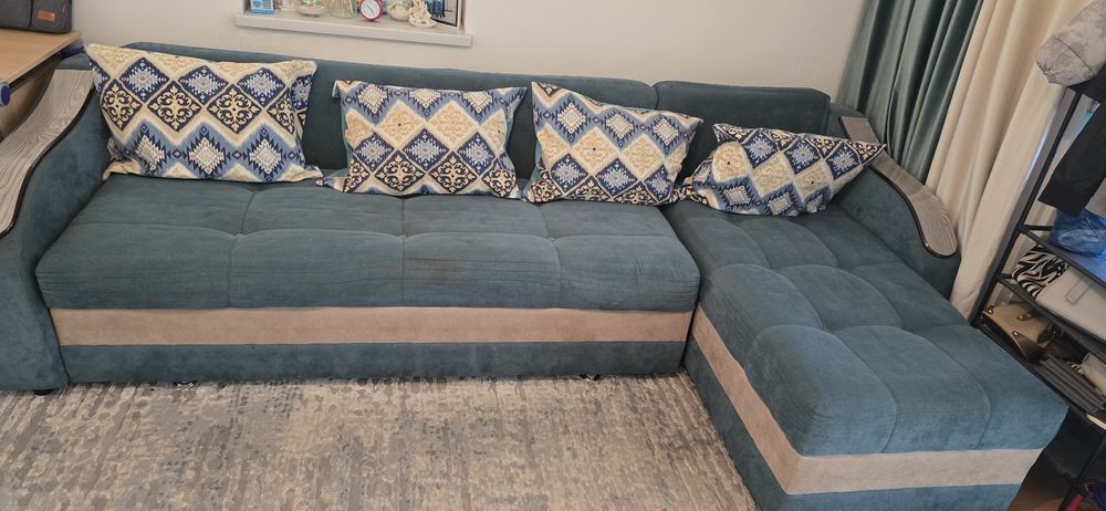 Продам угловой диван