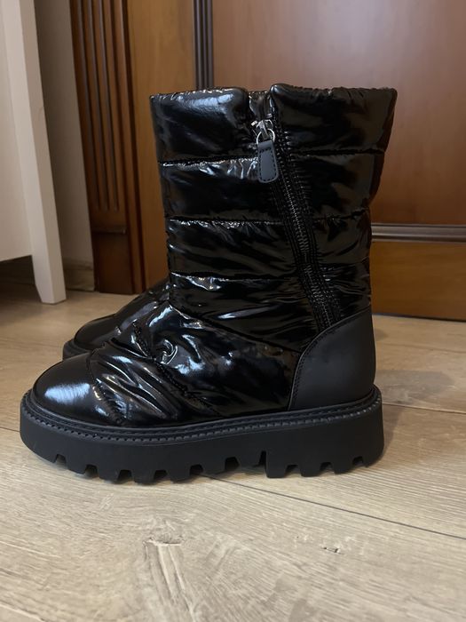 Vând cizme de dama din fas marimea 39