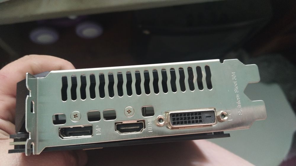 Видеокарта Asus GeForse RTX 1650