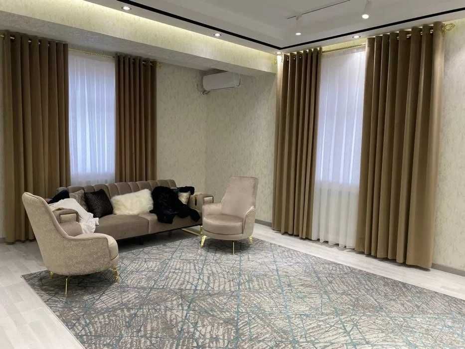 СРОЧНО только для семей сдаётся  квартира на Яшнабаде ! 868*