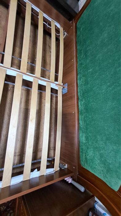 Продам кровать 160/200