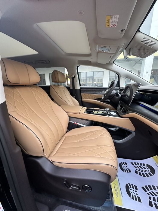 BYD DENZA D9 в наличаи от TERRA AUTO