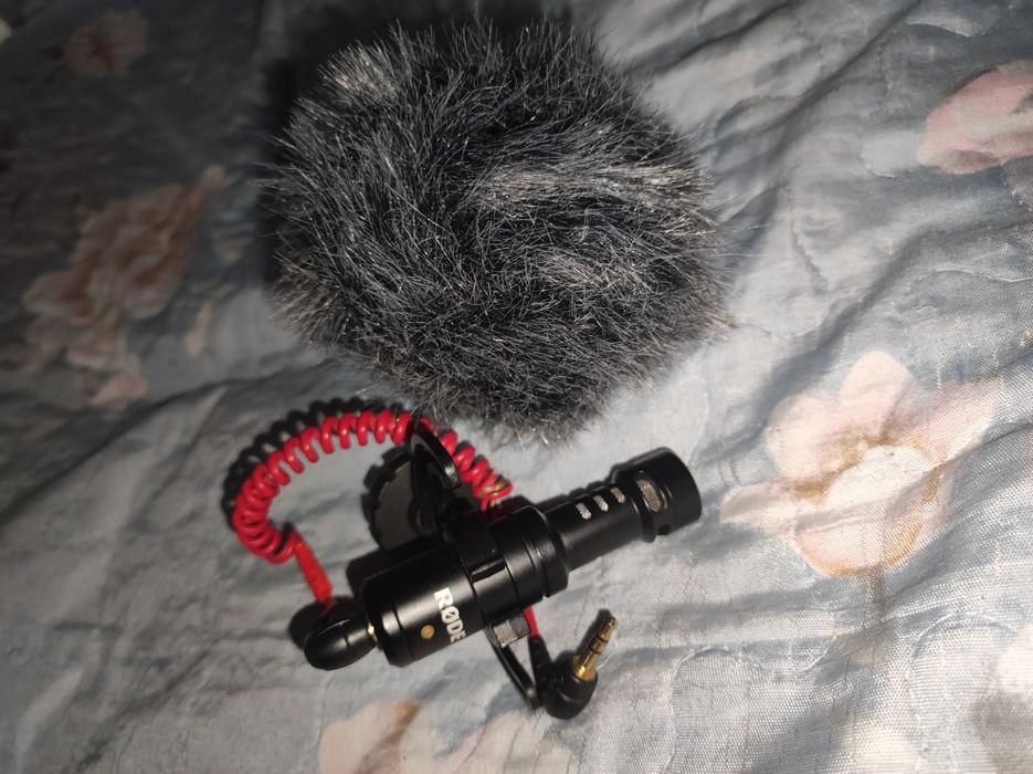 Микрофон Rode VideoMicro черный