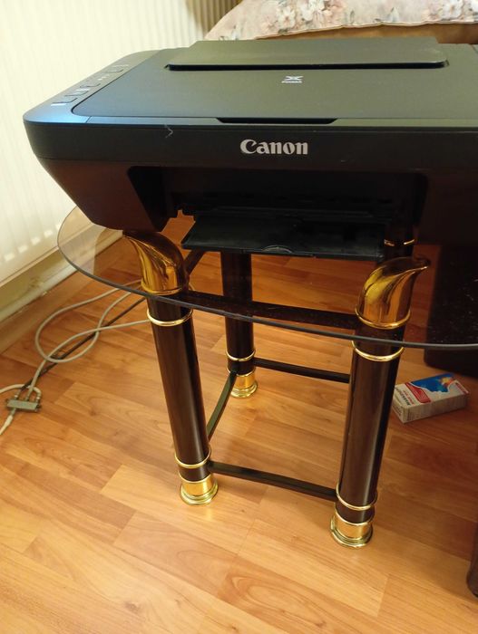 Vând imprimantă canon MG 2550s