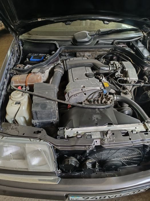 Мерседес 124Е.1994