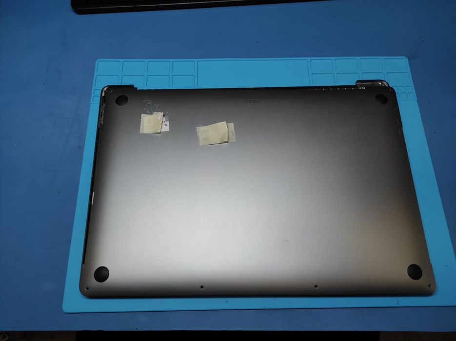 Части за MackBook model A2141 MacBook Pro (16-inch, 2019)