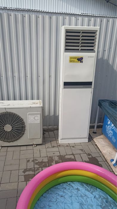 Продам колонный кондиционер