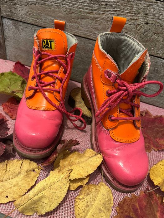 Оригинални  Дамски боти CATerpillar
