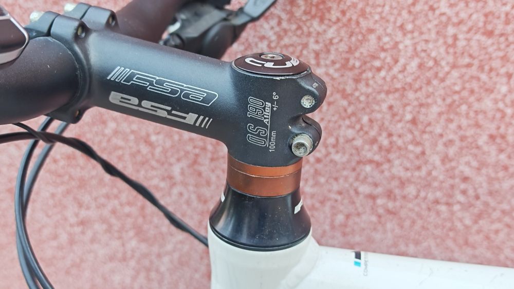 Bicicleta CUBE ACID 26" Rockshox Shimano XT
