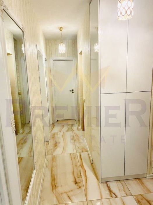 Продава се Тристаен апартамент в София, Малинова долина - 95 кв.м за 3158 €/кв.м - Снимка #5