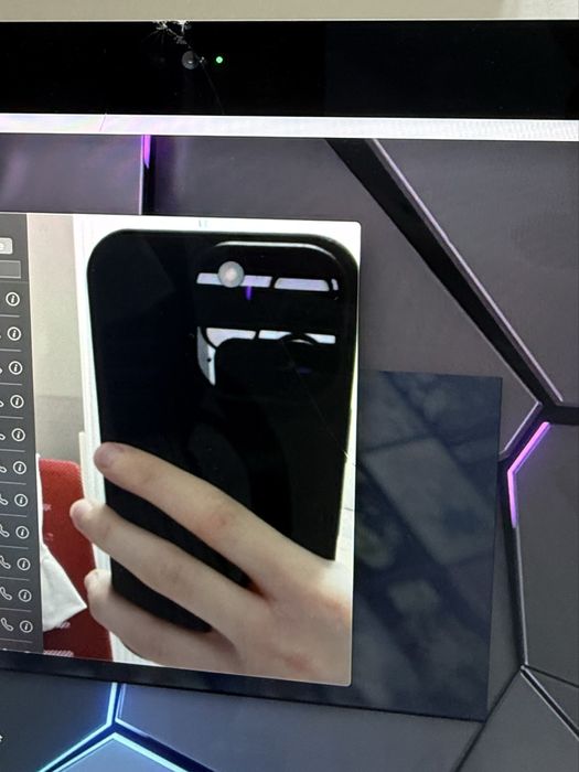 imac 21.5 с трещиной, фул кп(мышка, клавиатура)