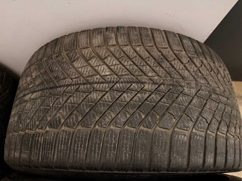 Оригинални джанти Porsche R22 + зимни гуми Pirelli – комплект