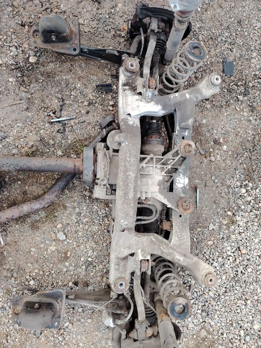 Заден мост кардан диференциал полуоски за  Фолксваген Голф 5 4х4 / VW