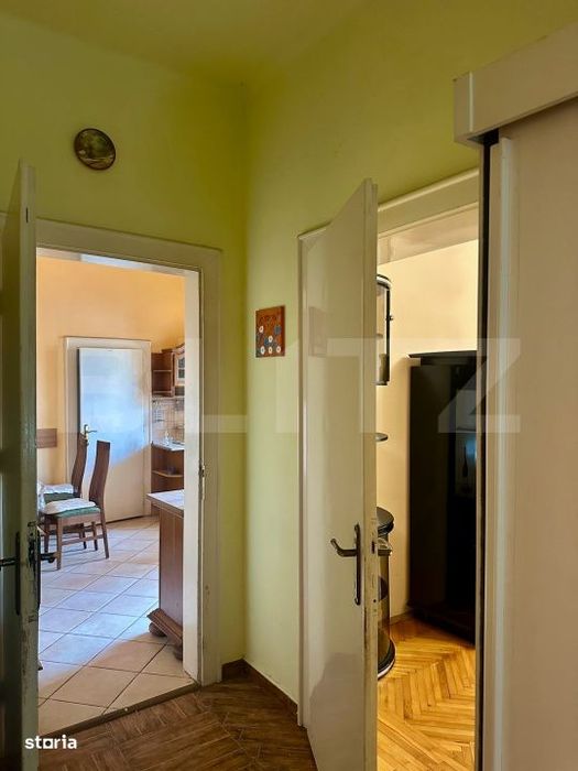 Apartament 3 camere, 100 mp, zona Dambovita