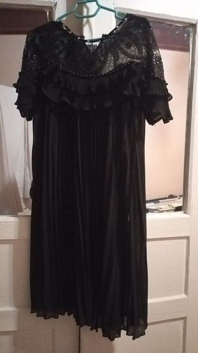 Продам платья недорого