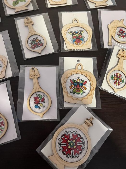 Магнити с бродерия