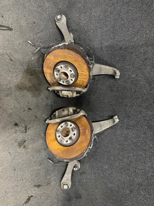 Bmw seria 5 F10 f11 530d Fuzeta fata stanga dreapta