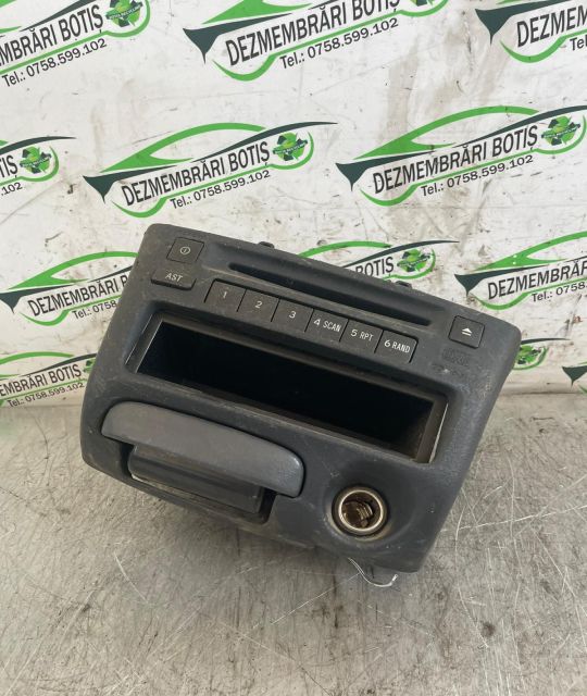 Radiocasetofon 86120 0D140 Toyota Yaris a 2-a generatie