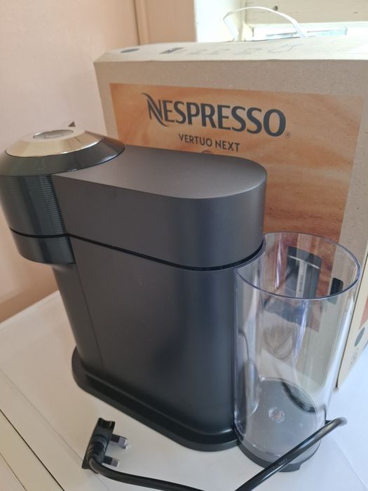 Продаю Кофемашинку Nesnresso