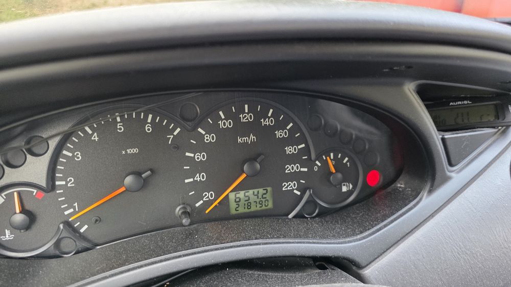 Ford focus 1.6 benzină 2002