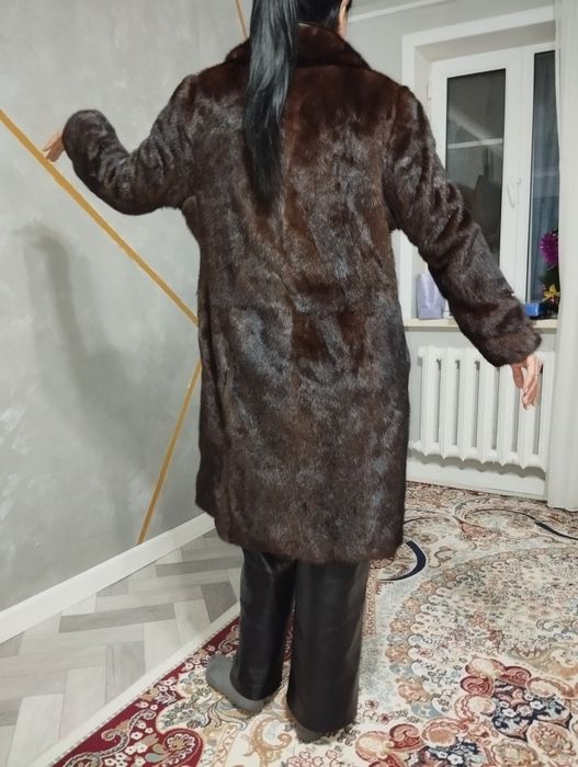 Продам шубу из норки